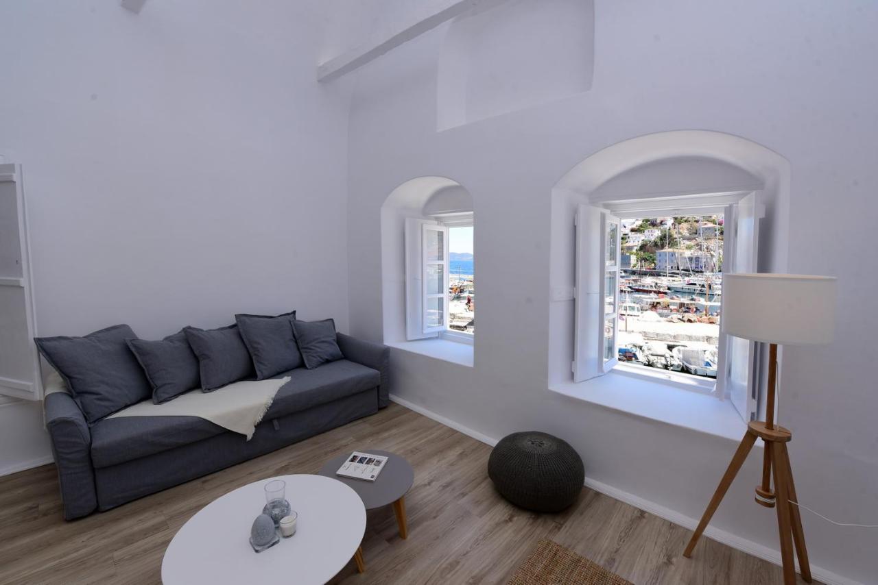 Hydra Hospitality Port Apartment Екстер'єр фото